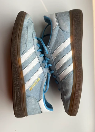 Adidas Spezial bleu, marke: adidas, zustand: Sehr gut, größe: 38.5, 70,00 €, 74,20 € inklusive Vinted-Käuferschutz
