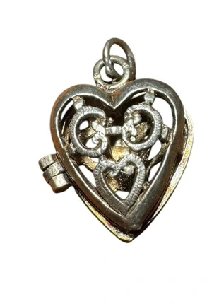 Vintage Silver Love Heart Charm (X49), condition: Good, £9.00, £10.15 includes Buyer Protection