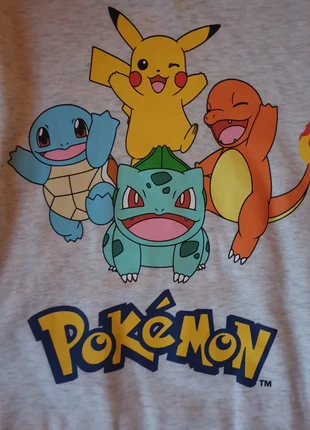 Sweat pokemon, marque: H&M, état: Très bon état, taille: 8 ans / 128 cm, 11,00 €, 12,25 € Protection acheteurs incluse