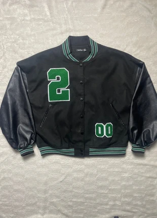 Manteau Boohoo - Style Vintage Baseball US - Taille 38 (M) - Noir & Vert, marque: Boohoo, état: Très bon état, taille: M, 9,90 €, 11,10 € Protection acheteurs incluse