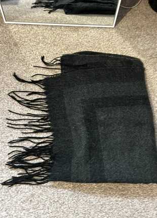 Black scarf, brand: Primark, condition: Very good, £2.00, £2.80 includes Buyer Protection