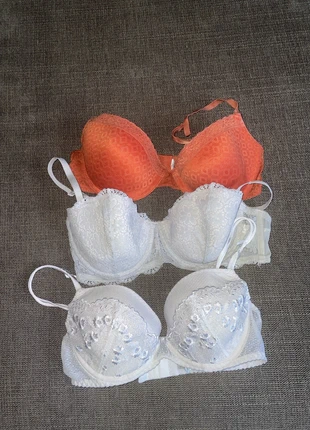 Lot de 3 soutiens -gorge, merk: Aubade, staat: Heel goed, maat: 60C, € 14,99, € 16,44 inclusief Kopersbescherming