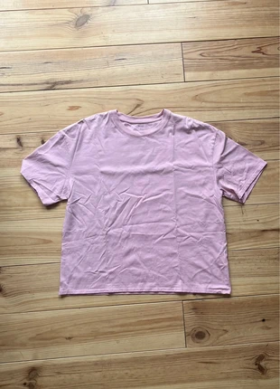 Tee shirt kiabi, merk: Kiabi, staat: Heel goed, maat: L, € 5,00, € 5,95 inclusief Kopersbescherming