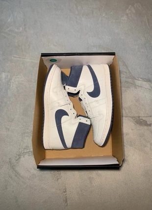 Jordan 1 mid, brand: Jordan, condizioni: Nuovo con cartellino, taglia: 42,5, €49.00, €52.15 include la Protezione acquisti