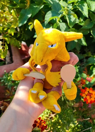 Alakazam Pokémon Fit plush, marke: Pokémon, zustand: Sehr gut, größe: Frühchen, bis 44, 25,00 €, 26,95 € beinhaltet Vinted-Käuferschutz Pro