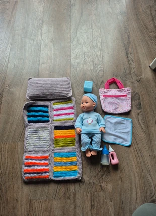 Lot poupée + accessoires, état: Très bon état, taille: 18-24 mois / 86 cm, 4,00 €, 4,90 € Protection acheteurs incluse