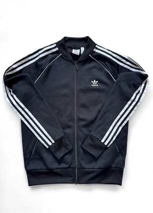 Veste de survêtement Adidas noire - M, marque: adidas, état: Très bon état, taille: M / 38 / 10, 29,00 €, 31,15 € Protection acheteurs incluse