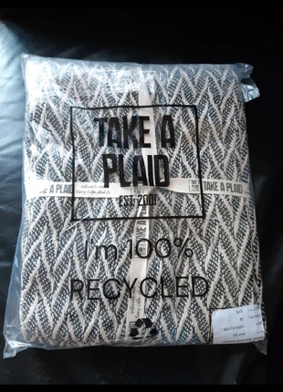 Kleed van take a plaid, staat: Nieuw met prijskaartje, maat: 125 x 150 cm, € 5,25, € 6,21 inclusief Kopersbescherming