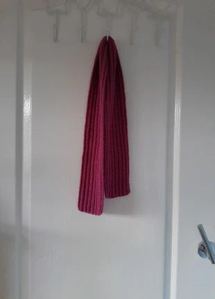 Kids scarf, brand: NO LABEL, condition: Very good, £1.50, £1.92 includes Buyer Protection