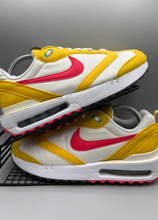 Nike Air Max Dawn Vivid Sulfur Siren Red UK Size 8.5 EU43, brand: Nike, condition: Very good, size: 8.5, £35.00, £37.45 includes Buyer Protection Pro
