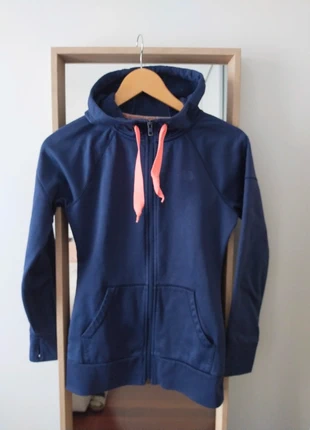 Gilet à capuche zippé The North Face bleu XS, brand: The North Face, condition: Good, size: XS / 34 / 6, €10.00, €11.20 includes Buyer Protection