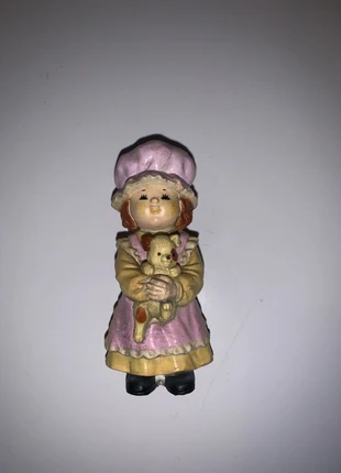Figurine en résine ancienne, brand: figurine, condition: Very good, size: 5 years / 110 cm, €4.00, €4.90 includes Buyer Protection