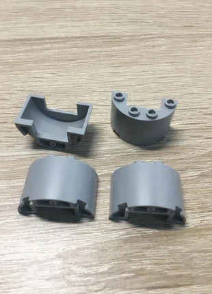 Lego cylinder, merk: LEGO, staat: Heel goed, maat: 6 jaar / 116 cm, € 3,00, € 3,85 inclusief Kopersbescherming