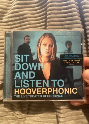 CD: Hooverphonic ‘Sit down and listen to’ (belpop), état: Bon état, 5,00 €, 5,95 € Protection acheteurs incluse