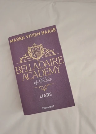 🩰 Buch Roman College | Belladaire Academy Liars Maren Vivien Haase | Farbschnitt, staat: Heel goed, € 8,00, € 9,10 inclusief Kopersbescherming