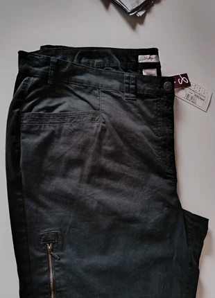 Pantalon noir 7/8 Sheego – Taille 58 FR / 56 EU, marque: sheego, état: Neuf avec étiquette, taille: 9XL / 58 / 30, 13,00 €, 14,35 € Protection acheteurs incluse