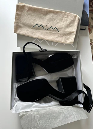 MIM Tina Negro 40size, marca: Mim, estado: Novo com etiquetas, tamanho: 40, €42.00, €44.80 inclui Proteção do Comprador