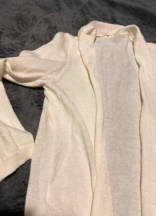 Cárdigan de punto brillante, merk: Mango, staat: Heel goed, maat: 9 jaar / 134 cm, € 4,00, € 4,90 inclusief Kopersbescherming