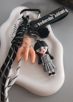 Bijou de sac mercredi addams, marque: Fait Main, état: Très bon état, 9,00 €, 10,15 € Protection acheteurs incluse