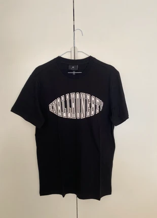H&M Maglietta da uomo casual nera con scritta, marca: H&M, estado: Novo sem etiquetas, tamanho: S, €5.00, €5.95 inclui Proteção do Comprador