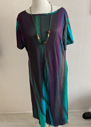 Leuke jurk, fijne kleuren, met ketting,, merk: geen merk, staat: Nieuw zonder prijskaartje, maat: XXL / 44 / 16, € 12,50, € 13,83 inclusief Kopersbescherming