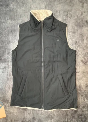 Doudoune sans manches réversible, doublée en fourrure | The North Face | taille S, marque: The North Face, état: Très bon état, taille: S, 32,00 €, 34,30 € Protection acheteurs incluse