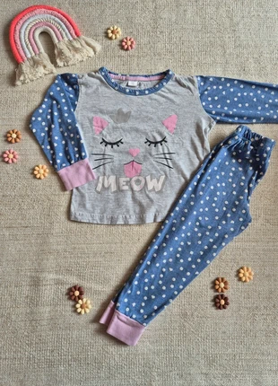 Pyjama léger 2 pièces Zeeman 92, marque: Zeeman, état: Bon état, taille: 24-36 mois / 92 cm, 2,00 €, 2,80 € Protection acheteurs incluse