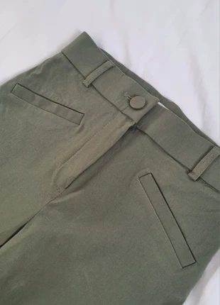 Pantalon Primark kaki – Taille XS (neuf sans étiquette), marca: Primark, estado: Nuevo sin etiquetas, tamaño: XS / 34 / 6, 5,00 €, 5,95 € Protección al comprador incluida