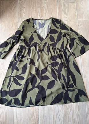 Robe légère feuille, marque: Shein, état: Très bon état, taille: M / 38 / 10, 1,50 €, 2,28 € Protection acheteurs incluse