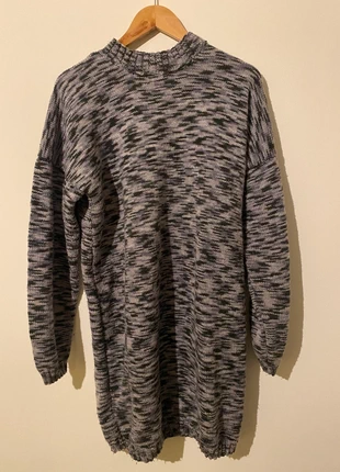 Pull long femme XL gris blanc et noir col rond, condizioni: Ottime, taglia: XL / IT 46 / EU 42, €5.00, €5.95 include la Protezione acquisti