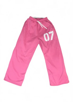 Unisex pink baggy joggers, brand: no brand, condition: Very good, size: S, £10.00, £11.20 includes Buyer Protection