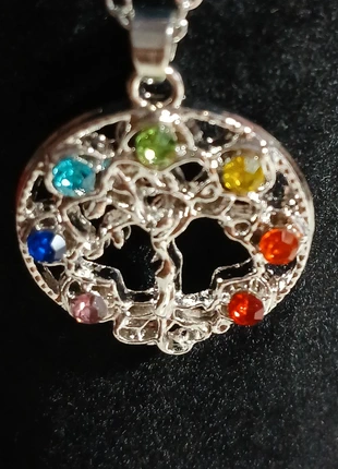 Pendentif arbre de vie et chaîne argentés. Acier inoxidable, marca: Fabrication Artisanale, estado: Novo com etiquetas, €4.50, €5.43 inclui Proteção do Comprador