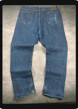 Jeans Wrangler Homme • W40 L32 = FR 50 • Coupe Droite Classique, marke: Wrangler, zustand: Sehr gut, größe: XXL, 15,00 €, 16,45 € inklusive Vinted-Käuferschutz