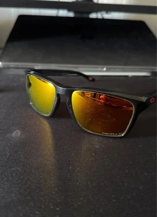 Lunette de soleil Oakley 2025 prizm polarisé, marque: Oakley, état: Très bon état, 38,00 €, 40,60 € Protection acheteurs incluse