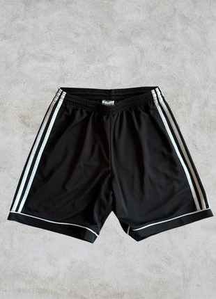 Short de sport Adidas Noir | Taille M, brand: adidas, condition: Very good, size: M, €10.00, €11.20 includes Buyer Protection