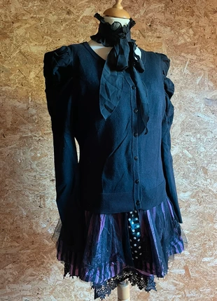 Gilet noir romantique, merk: H&M, staat: Goed, maat: M / 38 / 10, € 4,00, € 4,90 inclusief Kopersbescherming