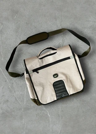 Sac à bandoulière Nike vintage Beige et Kaki, marca: Nike, estado: Muy bueno, 37,90 €, 40,50 € Protección al comprador incluida