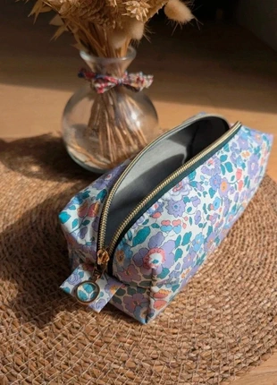 Trousse d'école, marque: LPG, état: Très bon état, 15,00 €, 16,45 € Protection acheteurs (Pro) incluse