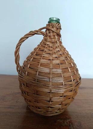 Vase Dame Jeanne avec sa robe en osier, marca: Vintage Boutique, estado: Muito bom, €25.00, €26.95 inclui Proteção do Comprador Pro
