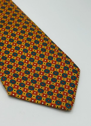 Cravatta Kiton 7 pieghe Made in Italy, marca: Kiton, estado: Muy bueno, 27,90 €, 30,00 € Protección al comprador Pro incluida