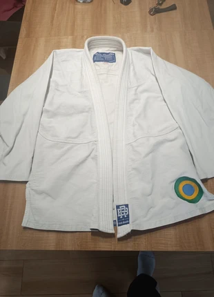 Kimono Gi bjj Brazilian jiu jitsu, brand: Kimono, condizioni: Ottime, €35.00, €37.45 include la Protezione acquisti