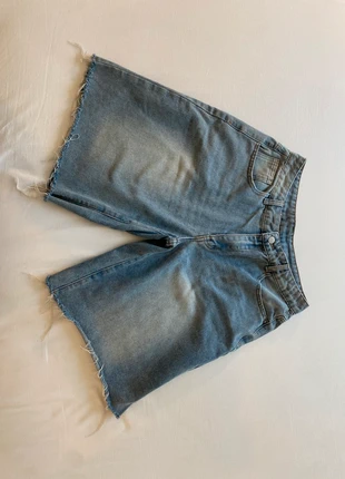 Short en jeans Shein taille S couleur bleu, brand: Shein, condizioni: Nuovo con cartellino, taglia: S / IT 40 / EU 36, €10.00, €11.20 include la Protezione acquisti