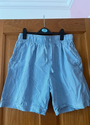 Striped shorts high waisted shorts, brand: TU, condition: Very good, size: M / UK 12-14, £2.50, £3.33 includes Buyer Protection