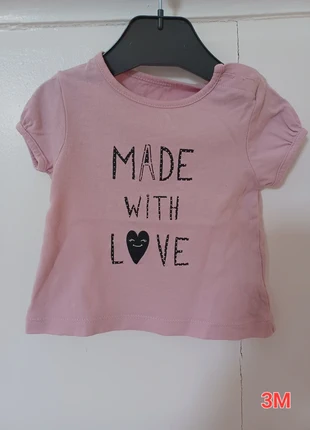 T shirt manches courtes, merk: sans marque, staat: Heel goed, maat: 3-6 maanden / 62 cm, € 1,00, € 1,75 inclusief Kopersbescherming