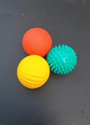 3 petites balles sensorielles Ludi, marke: LUDI, zustand: Zufriedenstellend, größe: Einheitsgröße, 2,50 €, 3,33 € inklusive Vinted-Käuferschutz