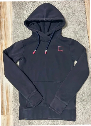 Sweat à capuche Bench noir logo rose taille XS, marque: Bench, état: Très bon état, taille: XS, 12,99 €, 14,34 € Protection acheteurs incluse