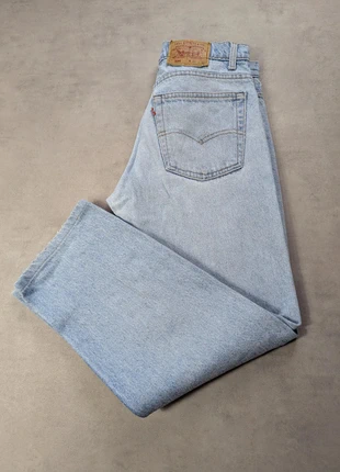 Jean Levi's 505 bleu FR40                  L21JL1184, marque: Levi's, état: Très bon état, taille: L / 40 / 12, 22,90 €, 24,75 € Protection acheteurs (Pro) incluse