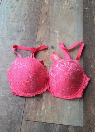 Soutien gorge soleil sucré 80b en très bon état, marca: soleil sucre, estado: Muito bom, tamanho: 65B, €3.00, €3.85 inclui Proteção do Comprador