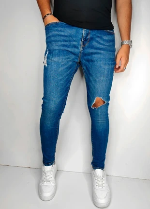 Jean super skinny fit bleu troué bershka T.42, marque: Bershka, état: Très bon état, taille: L, 15,00 €, 16,45 € Protection acheteurs (Pro) incluse