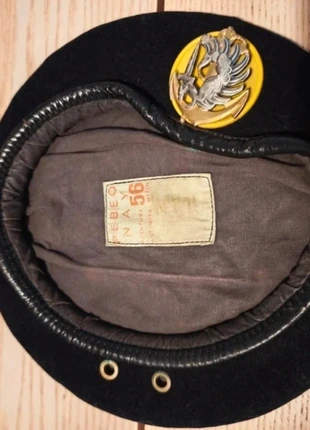 Béret parachutiste de troupe coloniale aéroporté marine authentique, merk: Army, staat: Heel goed, maat: 56, € 40,00, € 42,70 inclusief Kopersbescherming